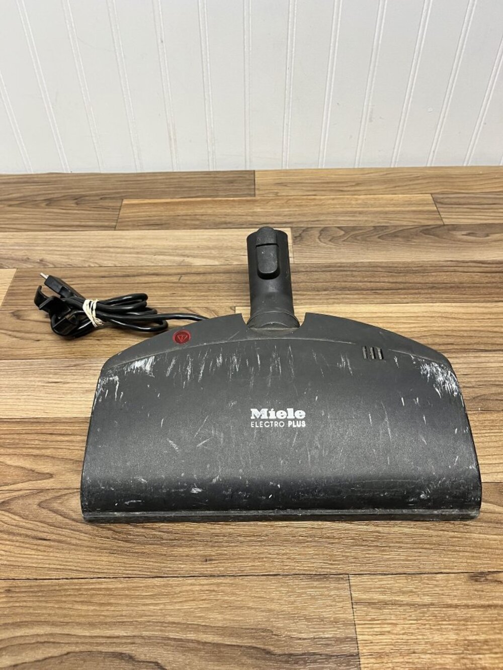 Miele SEB 213 Vacuum Cleaner Electro Plus Power Head Floor Brush Nozzle